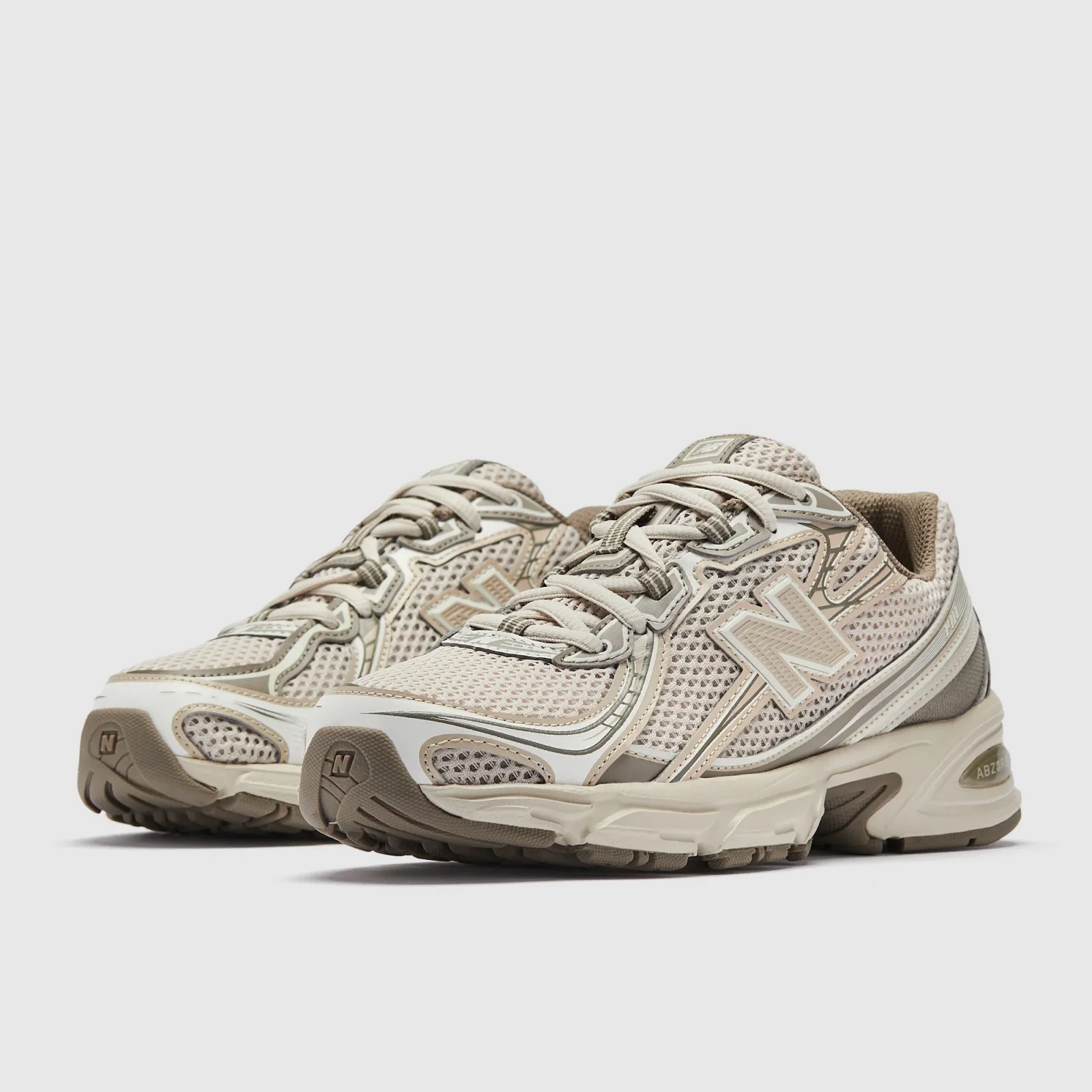 New Balance Womens 740