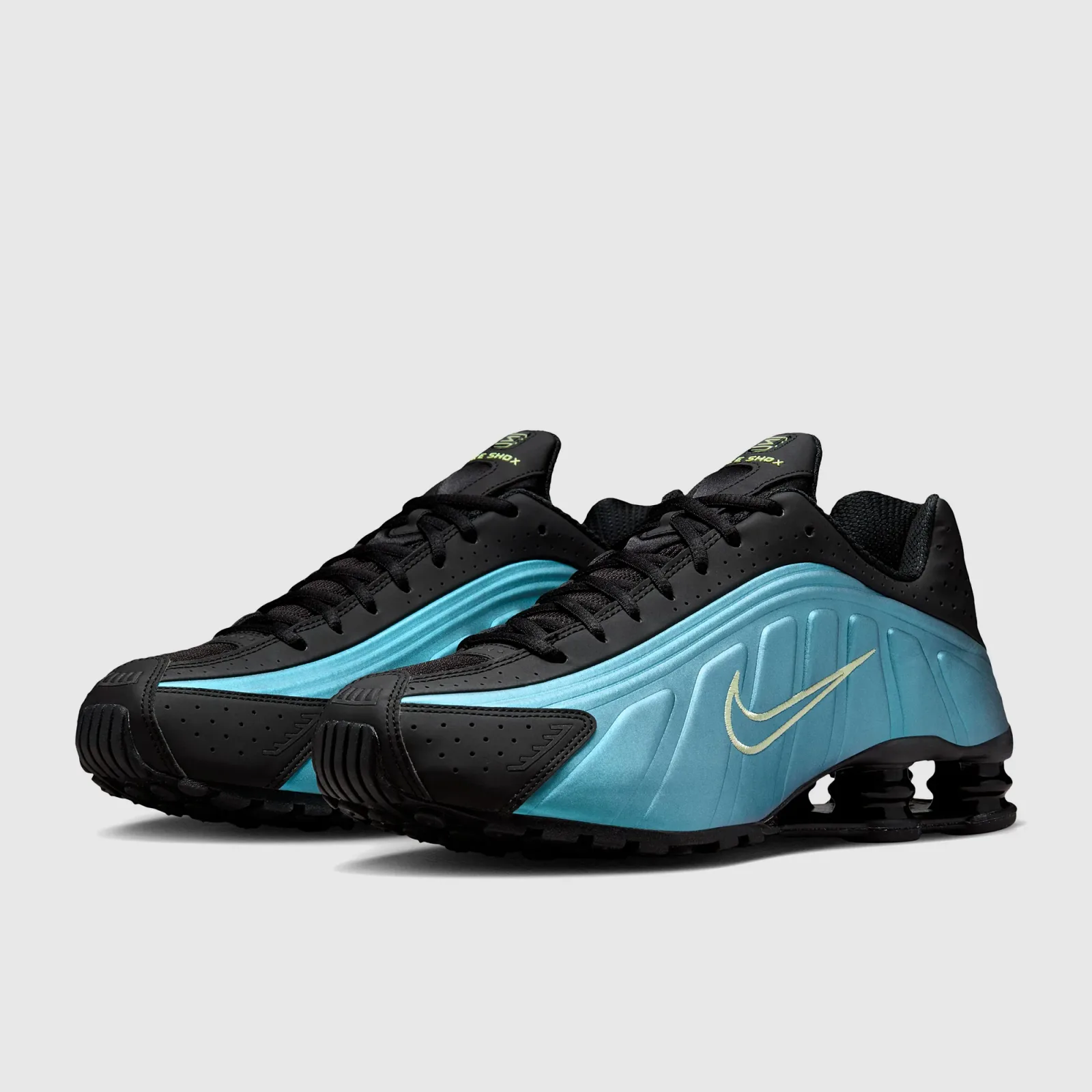 Nike Sportswear Shox R4