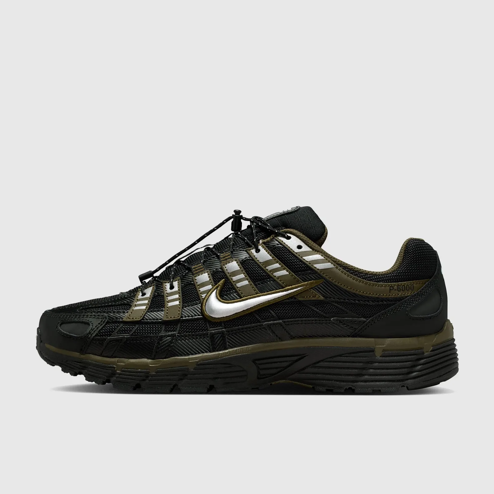 Nike Sportswear P-6000