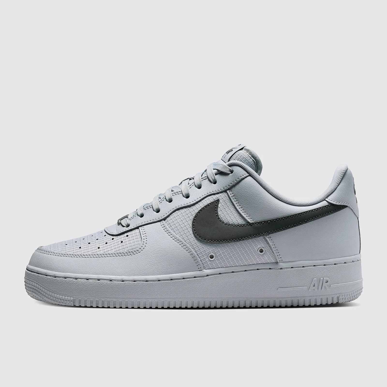 Nike Sportswear Air Force 1 '07 LV8 Tech