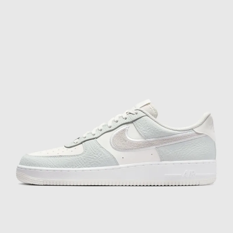 Nike Sportswear Air Force 1 '07 LV8
