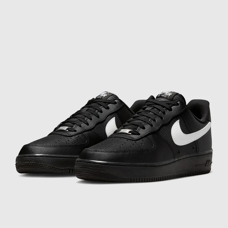 Nike Sportswear Air Force 1 '07 LV8 Tech