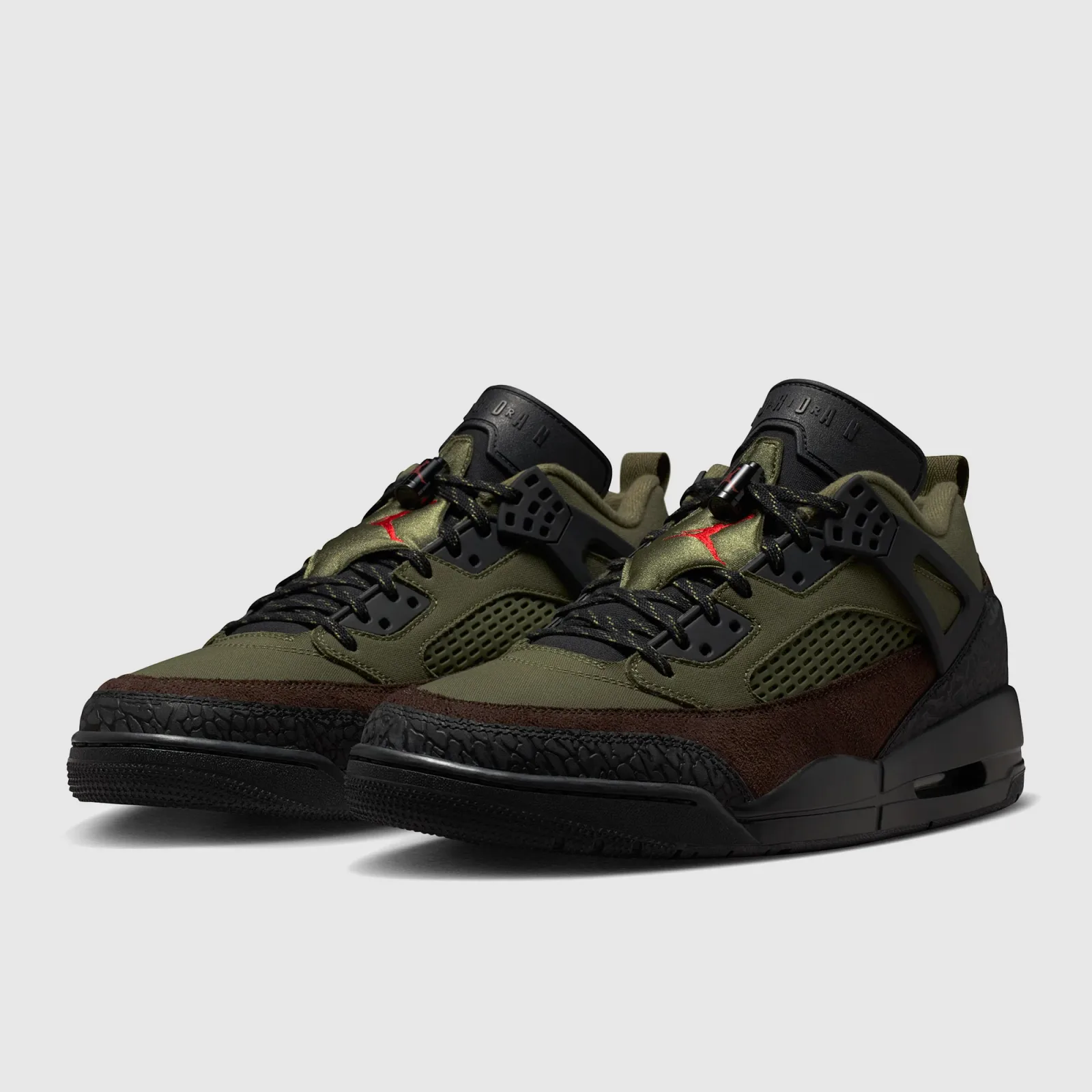 Jordan Spizike Low