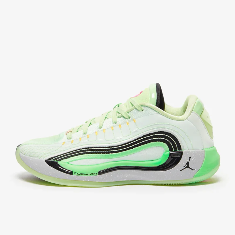 Jordan Luka 4
