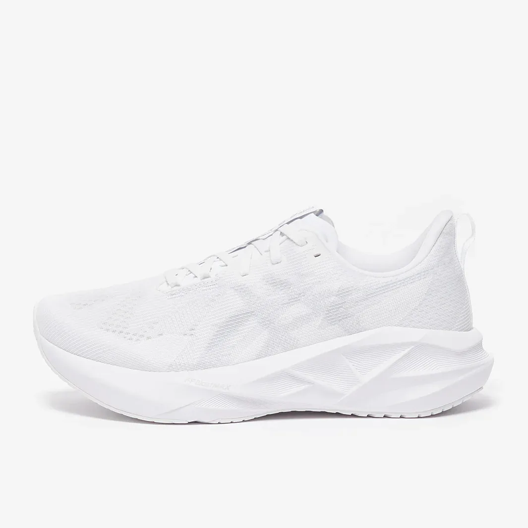 Asics Novablast 5