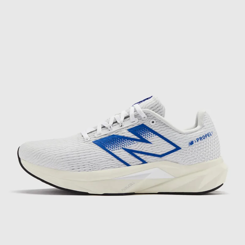 New Balance FuelCell Propel v5