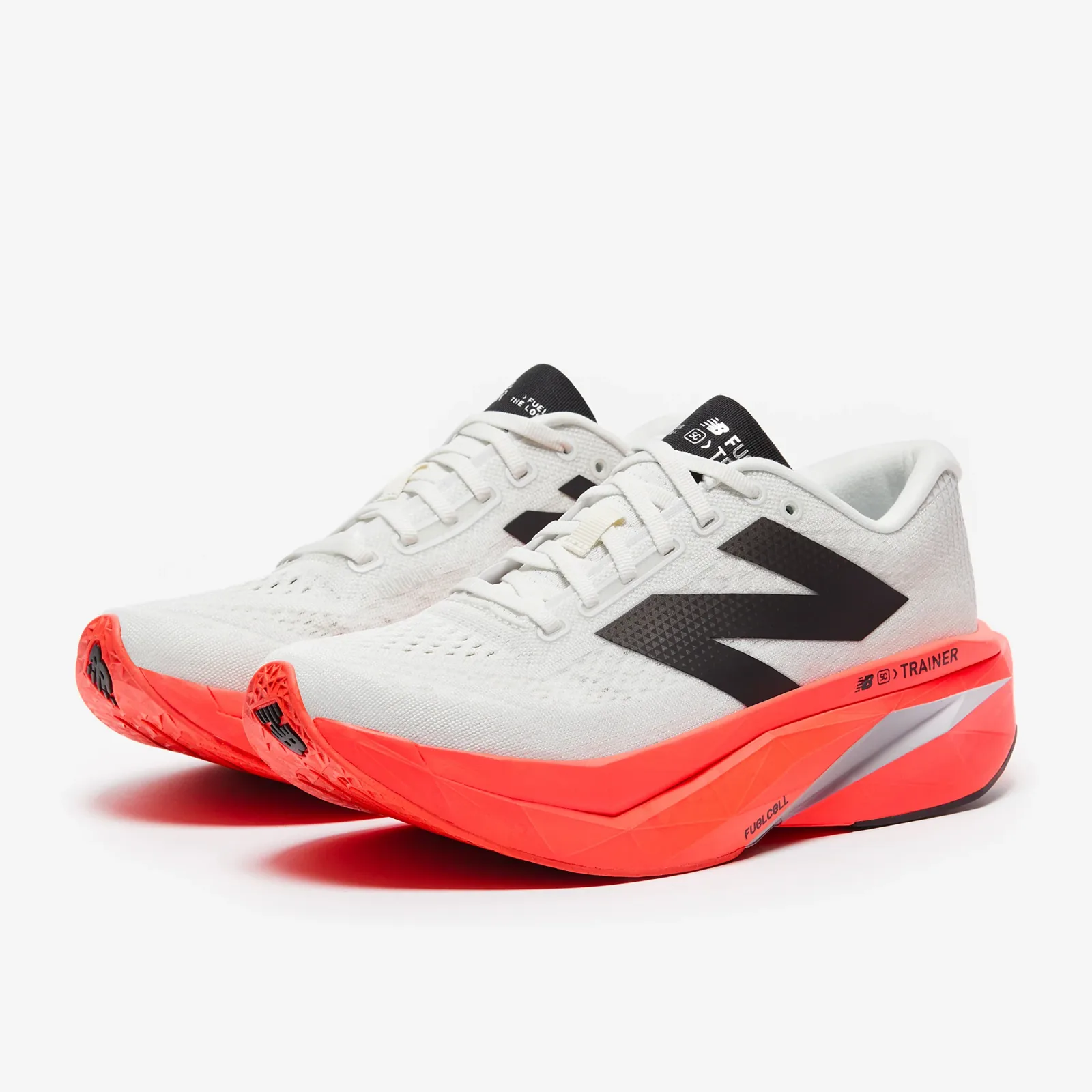 New Balance FuelCell Supercomp Trainer v3