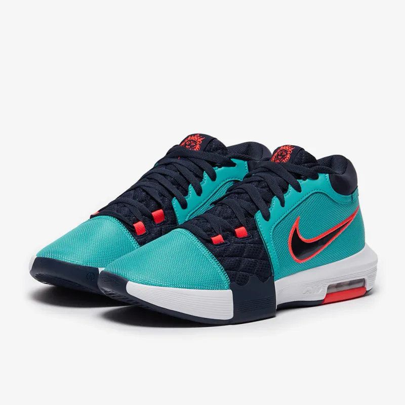 Nike Lebron Witness VIII