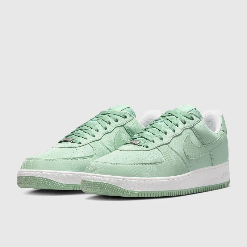 Nike Kobe Air Force 1 Low