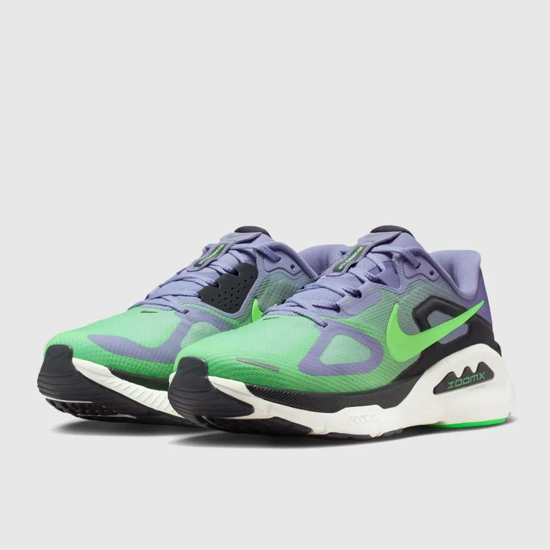 Nike Structure Plus